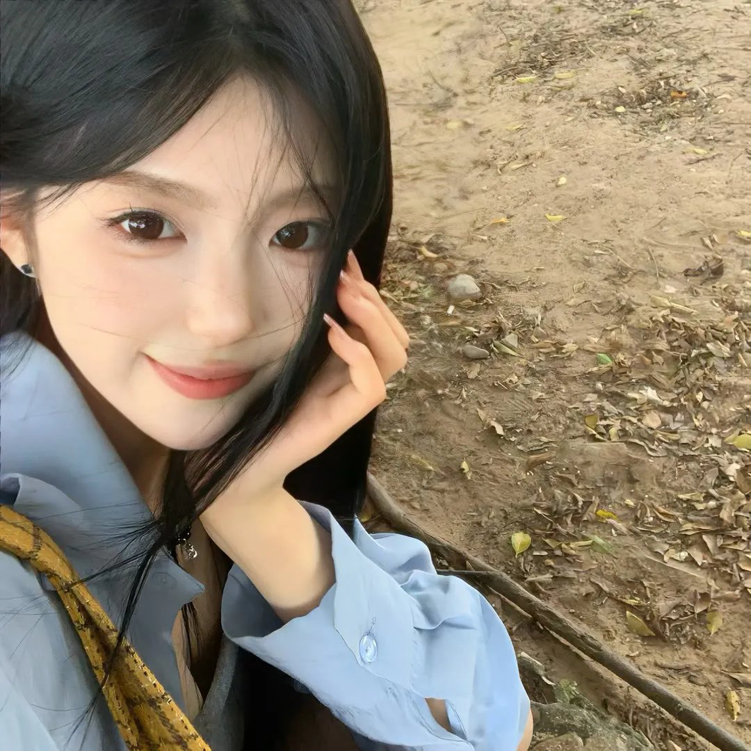 红色背篓