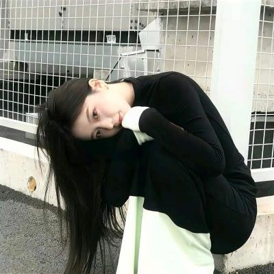 罗美雪妮黛的美丽与哀愁